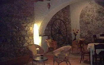 L'antico Borgo 3*