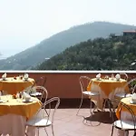 ベッド・アンド・ブレックファスト L'antico Borgo レヴァント