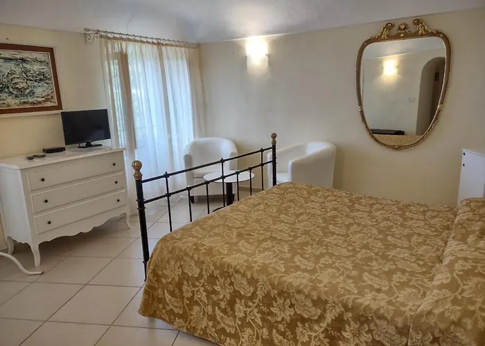 L'antico Borgo 4* ليفانتو