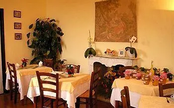 L'antico Borgo فندق مبيت وإفطار ليفانتو